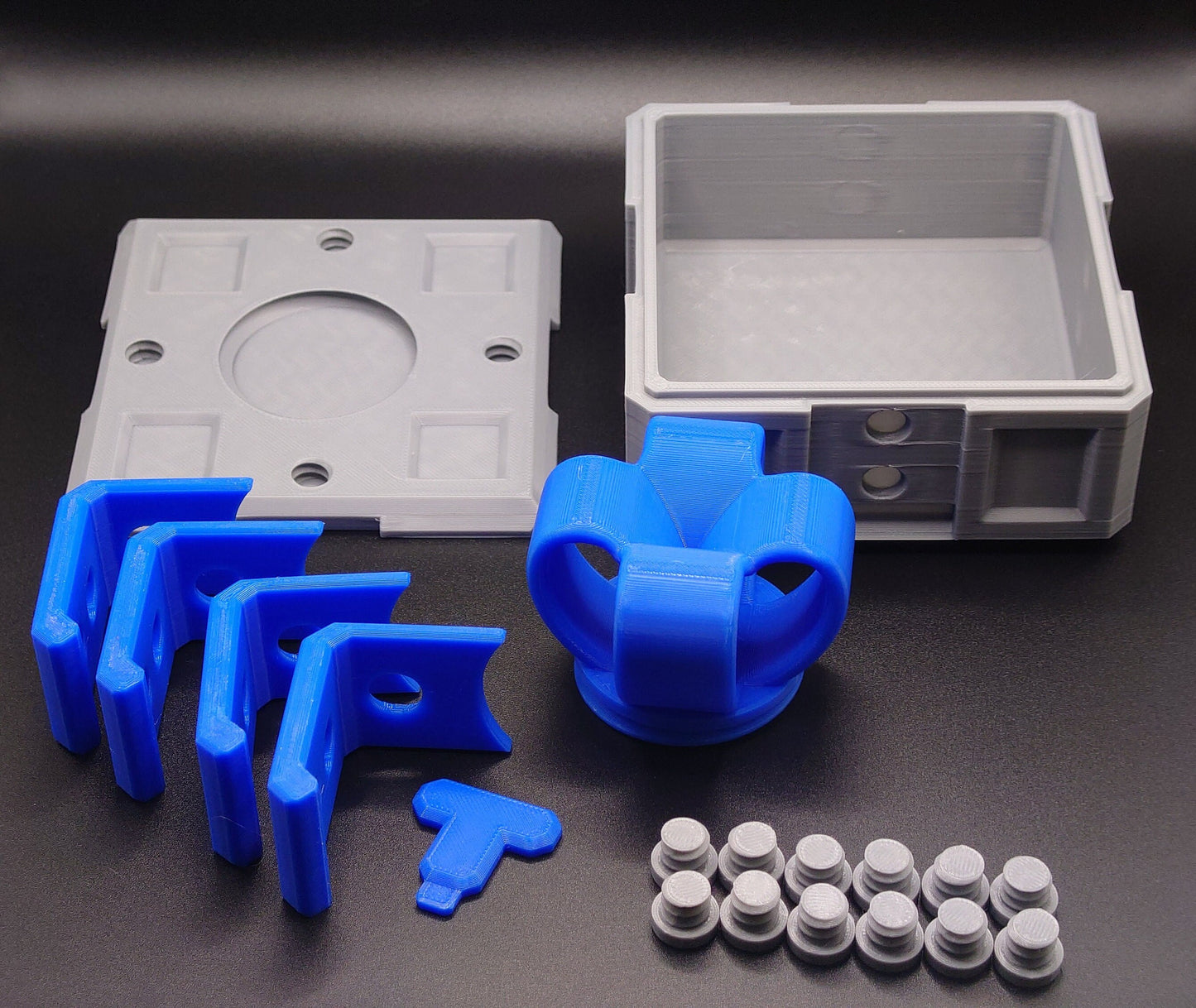 3D Printed Annoying Gift Box