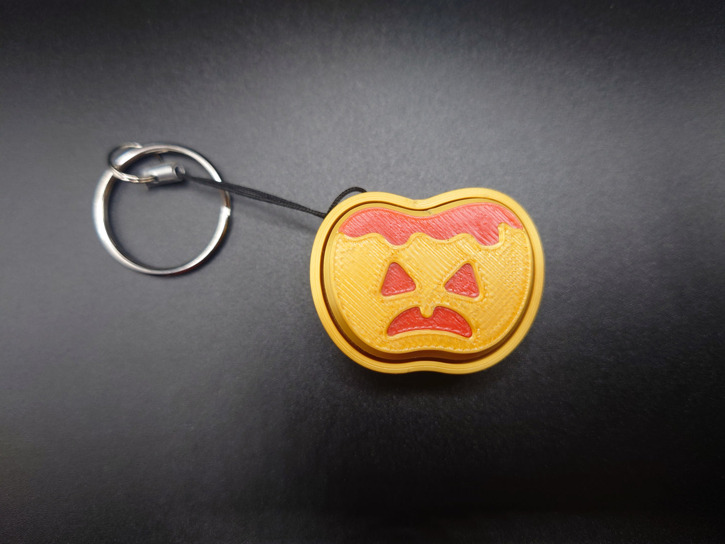 Clicky Toffee Apple Toy - 3D Printed Keyboard switch Fidget Keyring Candy Apple 2.