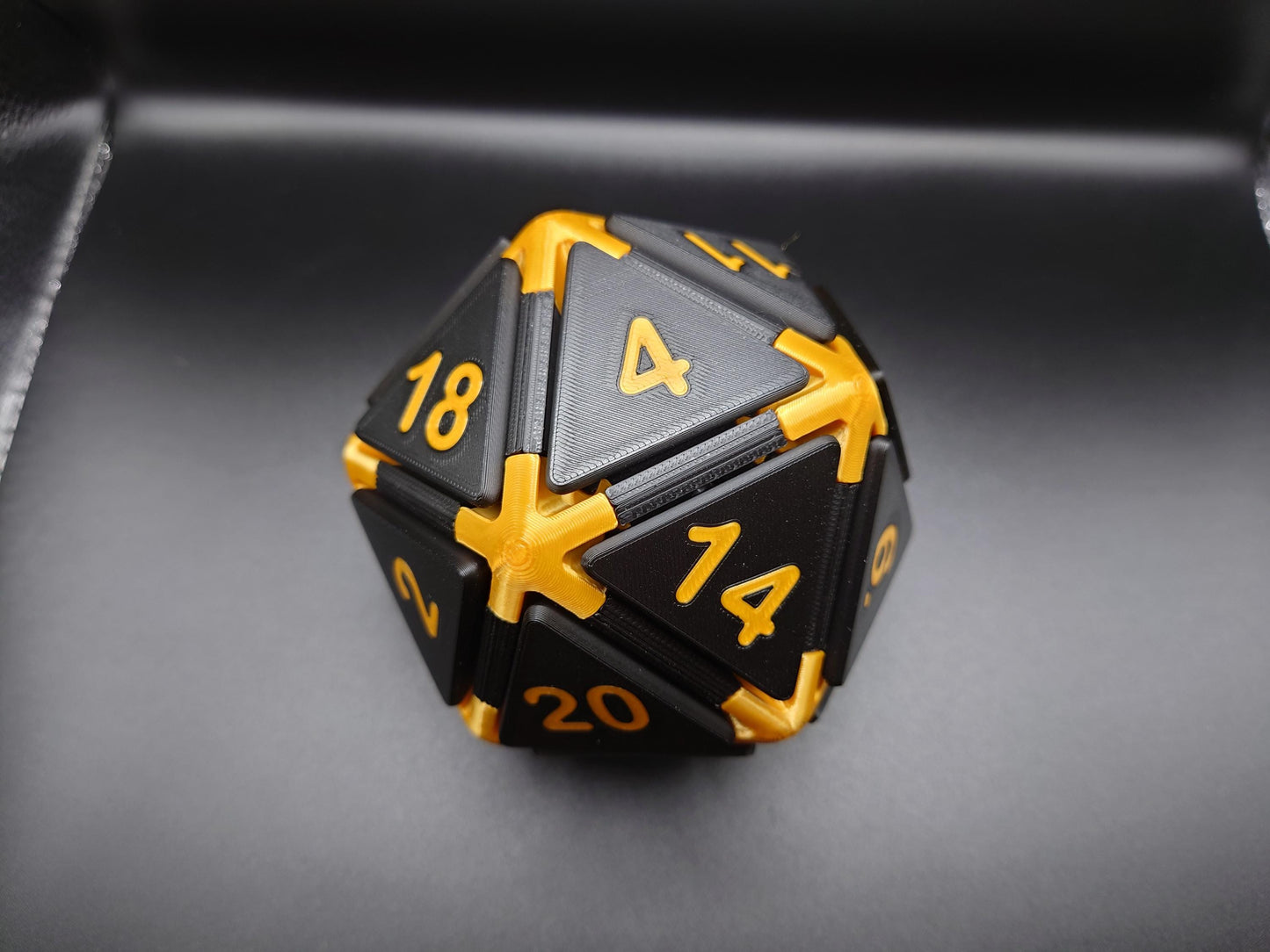 D20 Dice 3d Printed fidget Clicker, DND Die Keyboard Switch Desk Toy