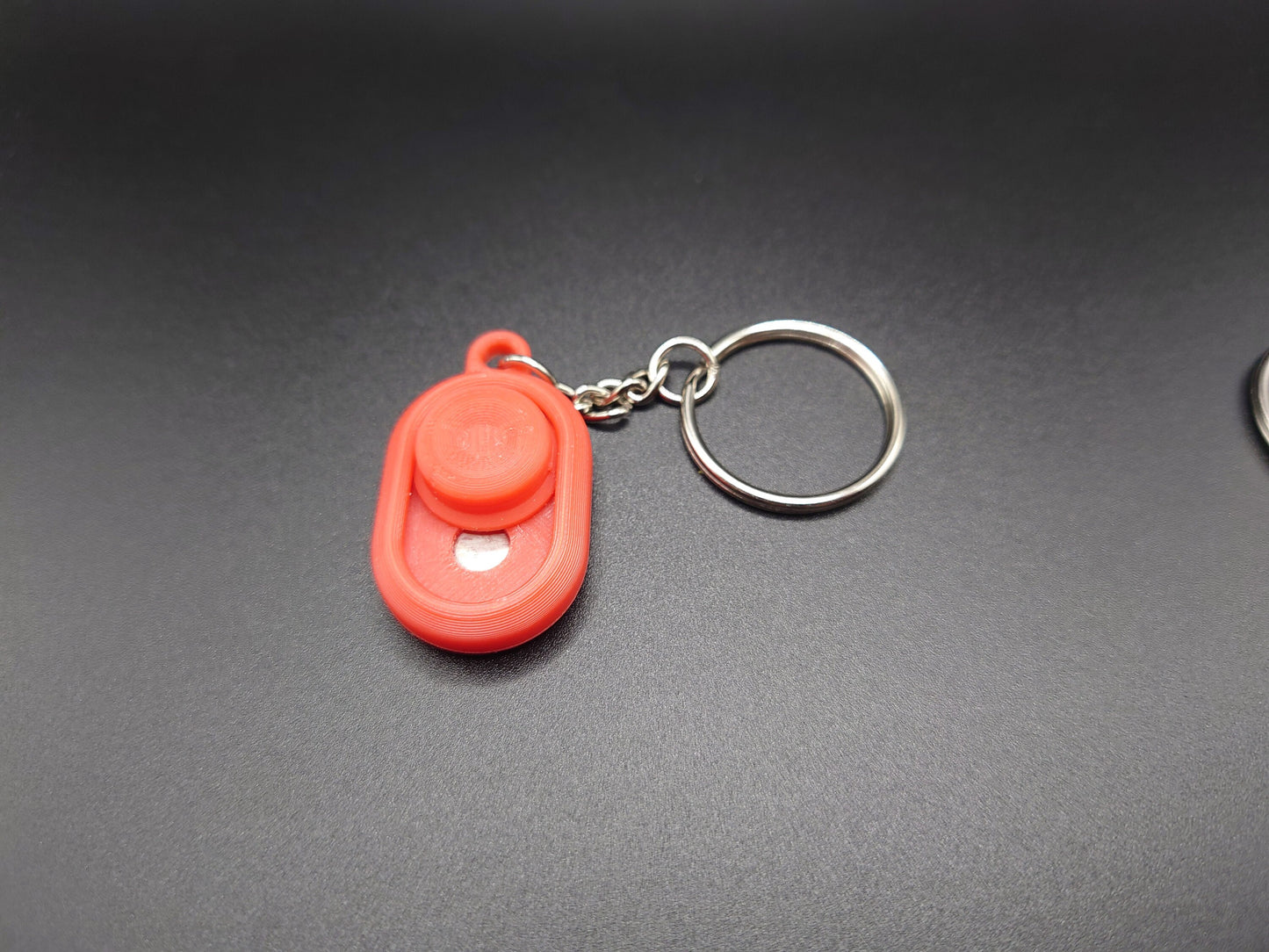 3D Printed Magnetic Thumb Fidget Keychain