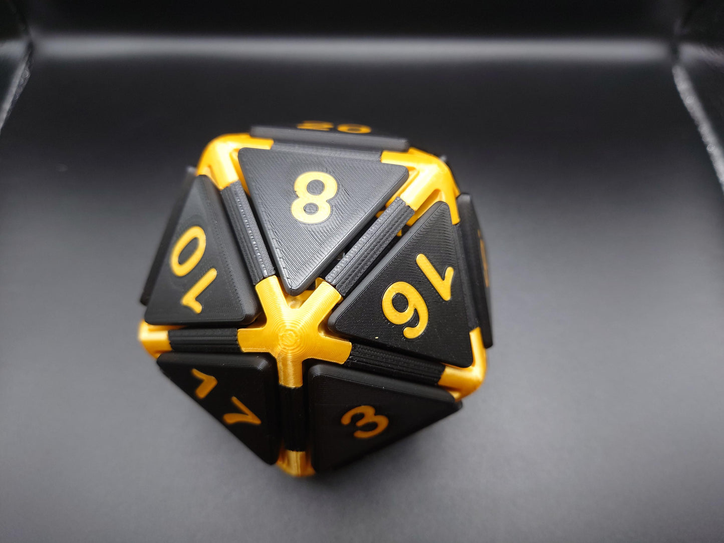 D20 Dice 3d Printed fidget Clicker, DND Die Keyboard Switch Desk Toy