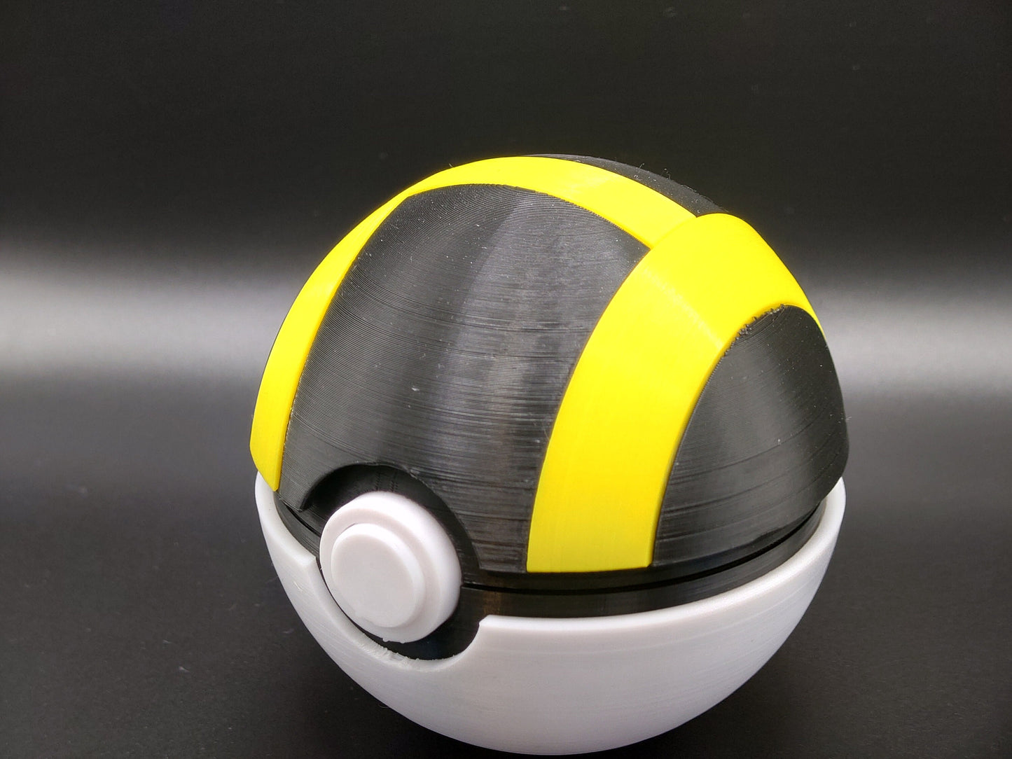 Pokemon Ultra Ball Nintendo Switch / switch 2 Game Card & Micro SD Holder