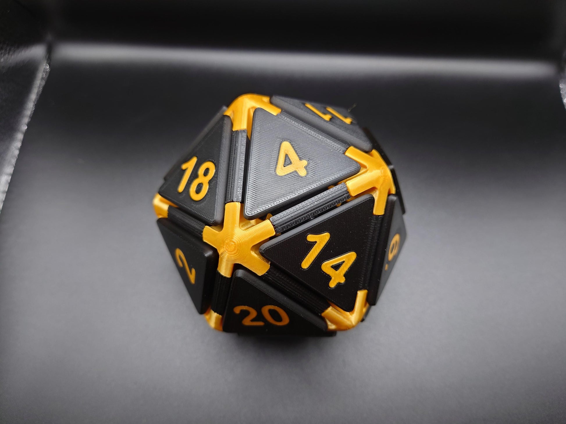D20 Dice 3d Printed fidget Clicker, DND Die Keyboard Switch Desk Toy
