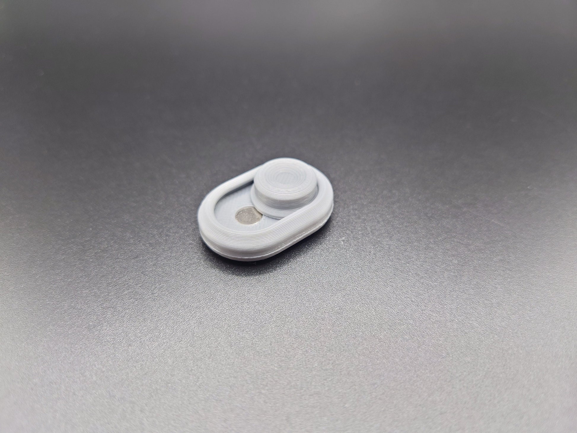 3D Printed Magnetic Thumb Fidget