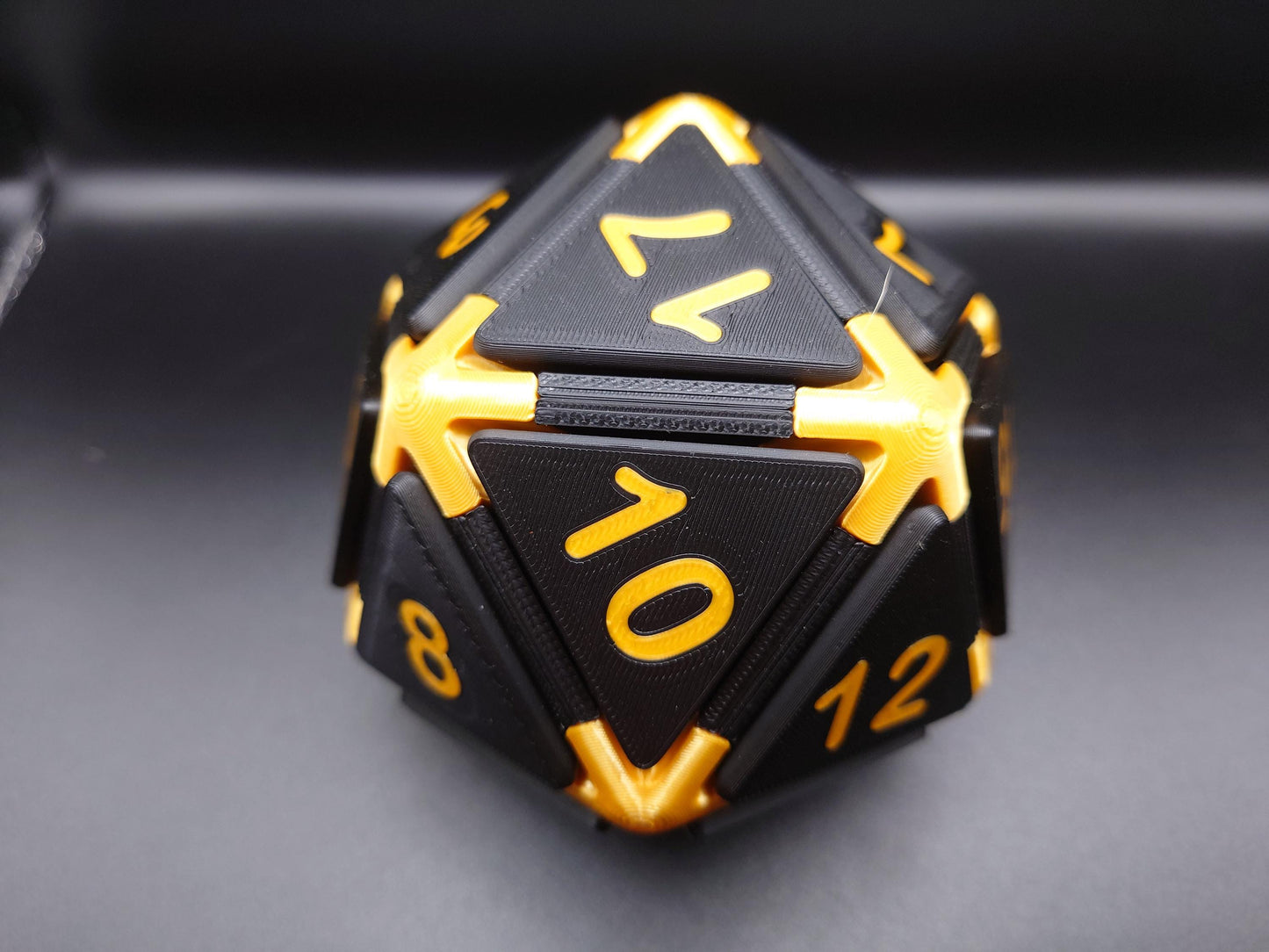 D20 Dice 3d Printed fidget Clicker, DND Die Keyboard Switch Desk Toy