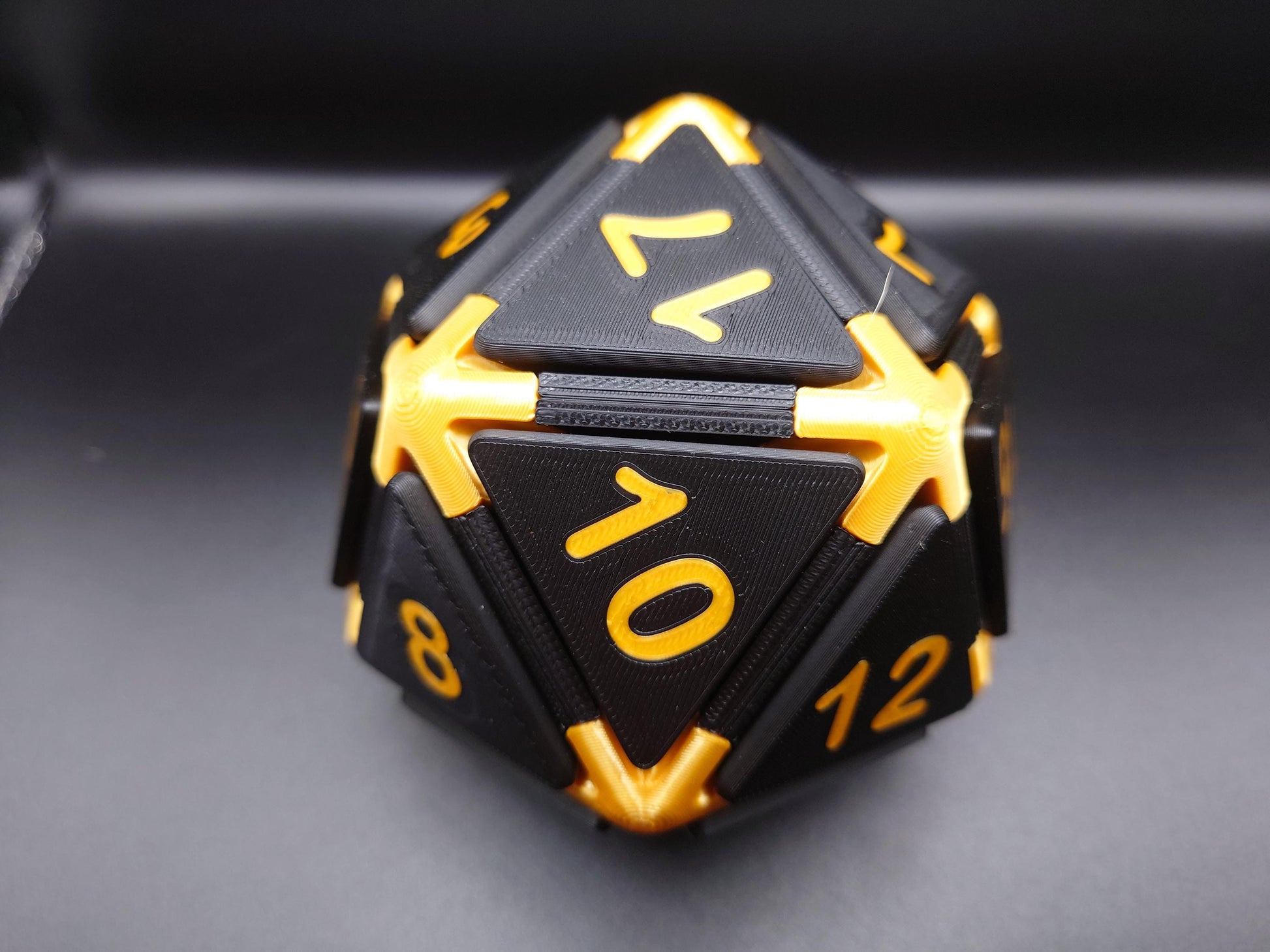 D20 Dice 3d Printed fidget Clicker, DND Die Keyboard Switch Desk Toy