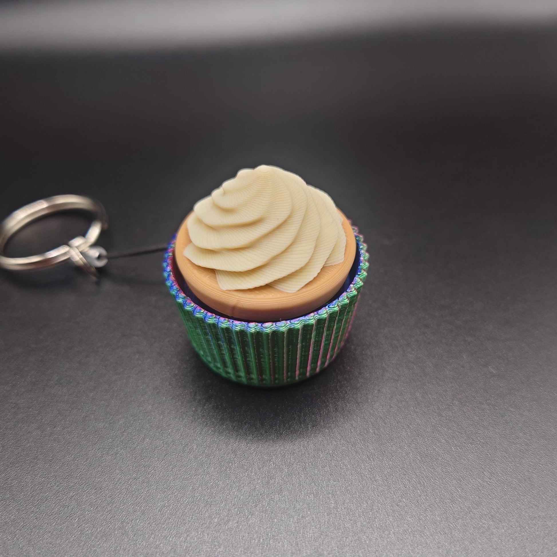 Cupcake Clicker - 3D Printed Keyboard switch Fidget Keyring Vanilla