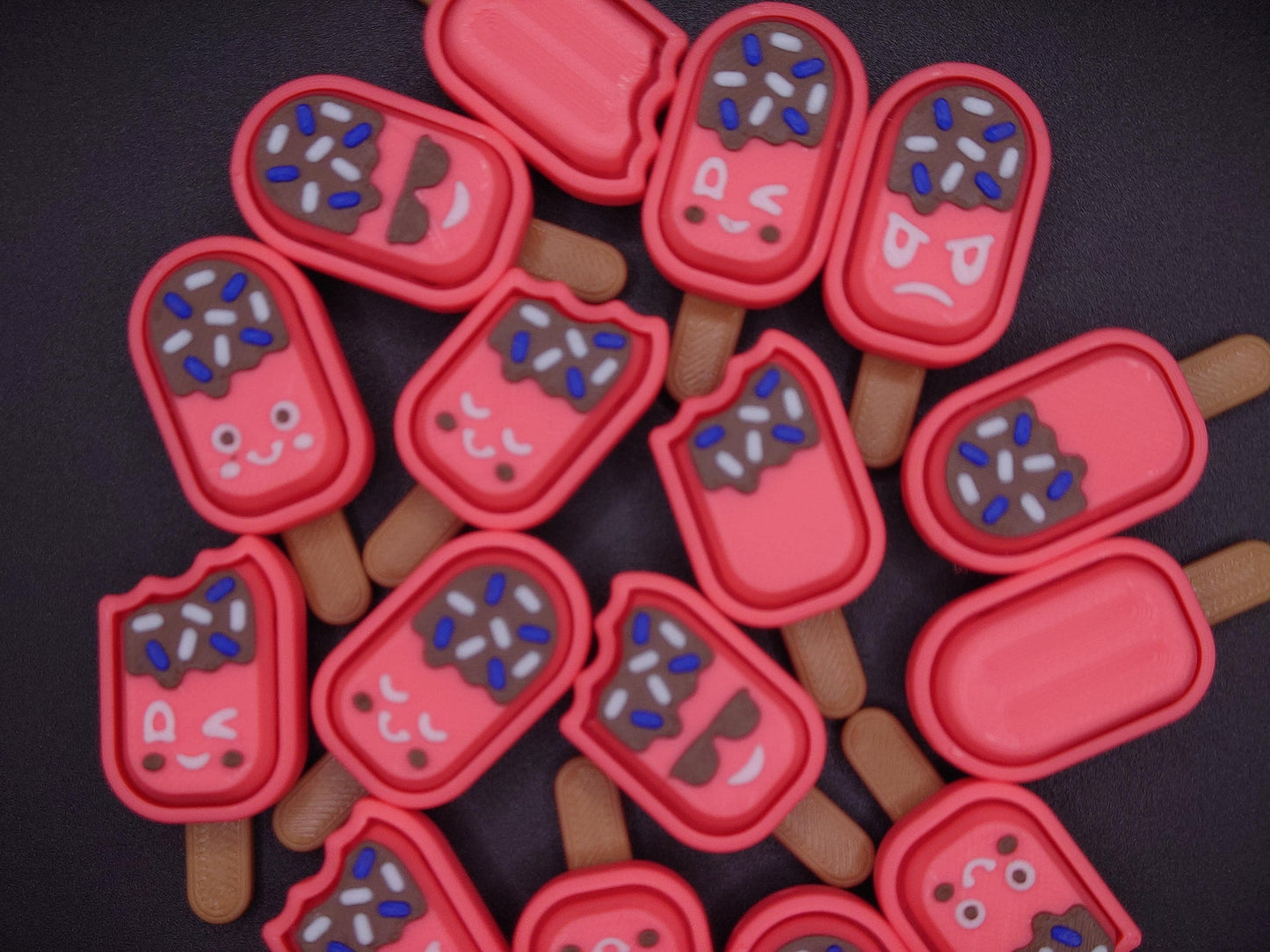 Clicky Ice Cream Popsicle  fidget toy - 3D Printed Keyboard switch Fidget Keyring